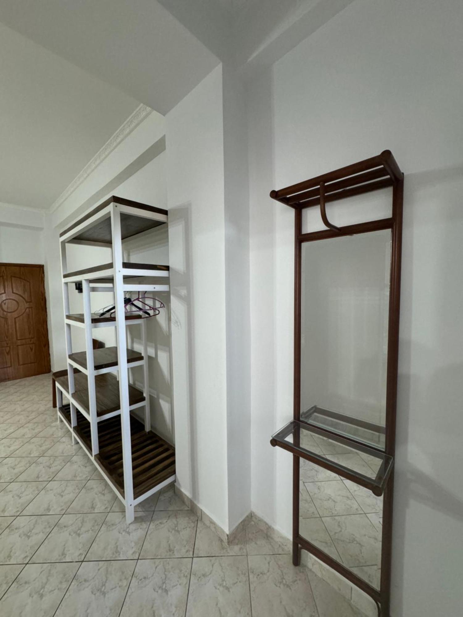 Hotel Frida Himare Buitenkant foto
