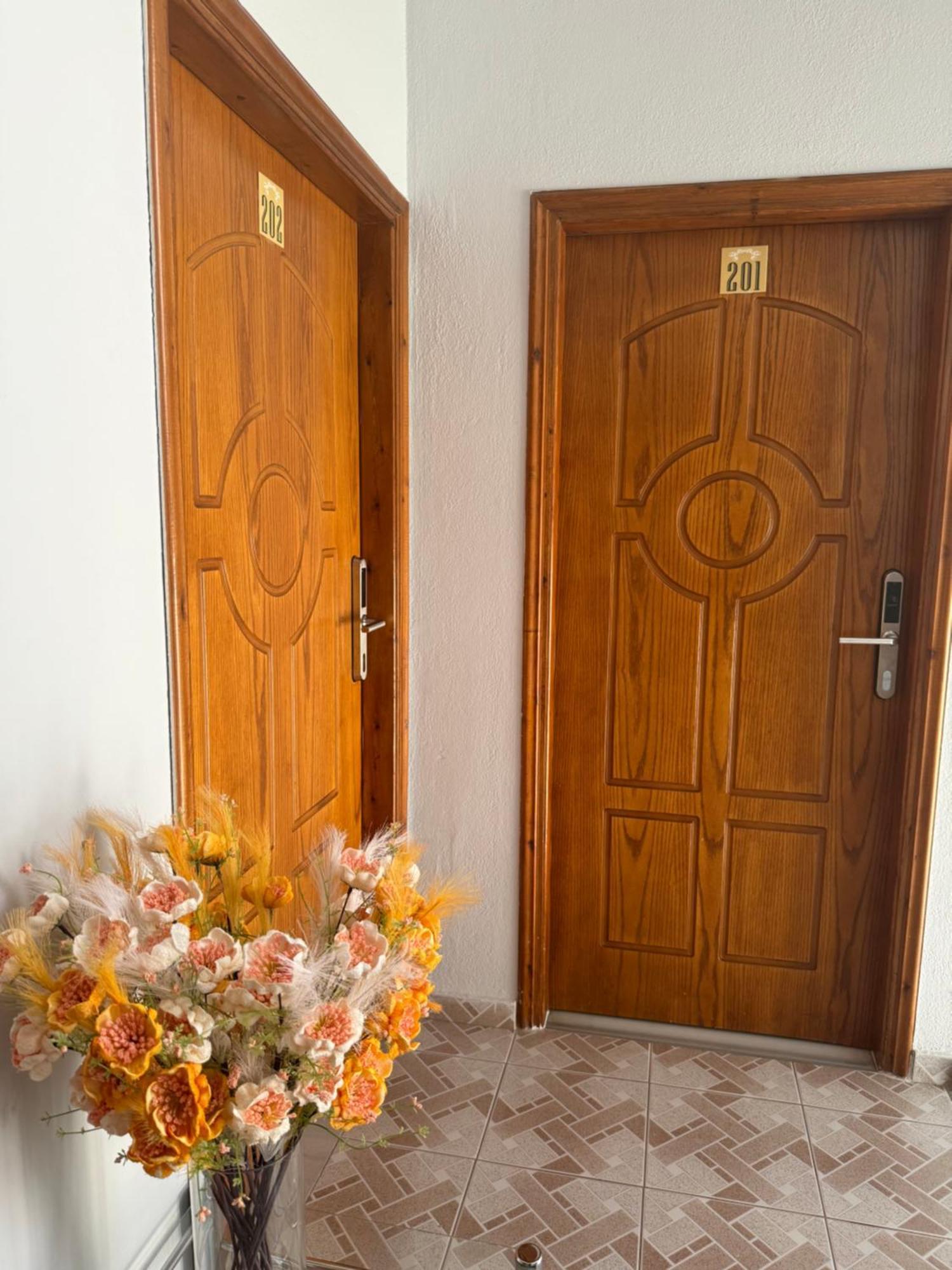 Hotel Frida Himare Buitenkant foto