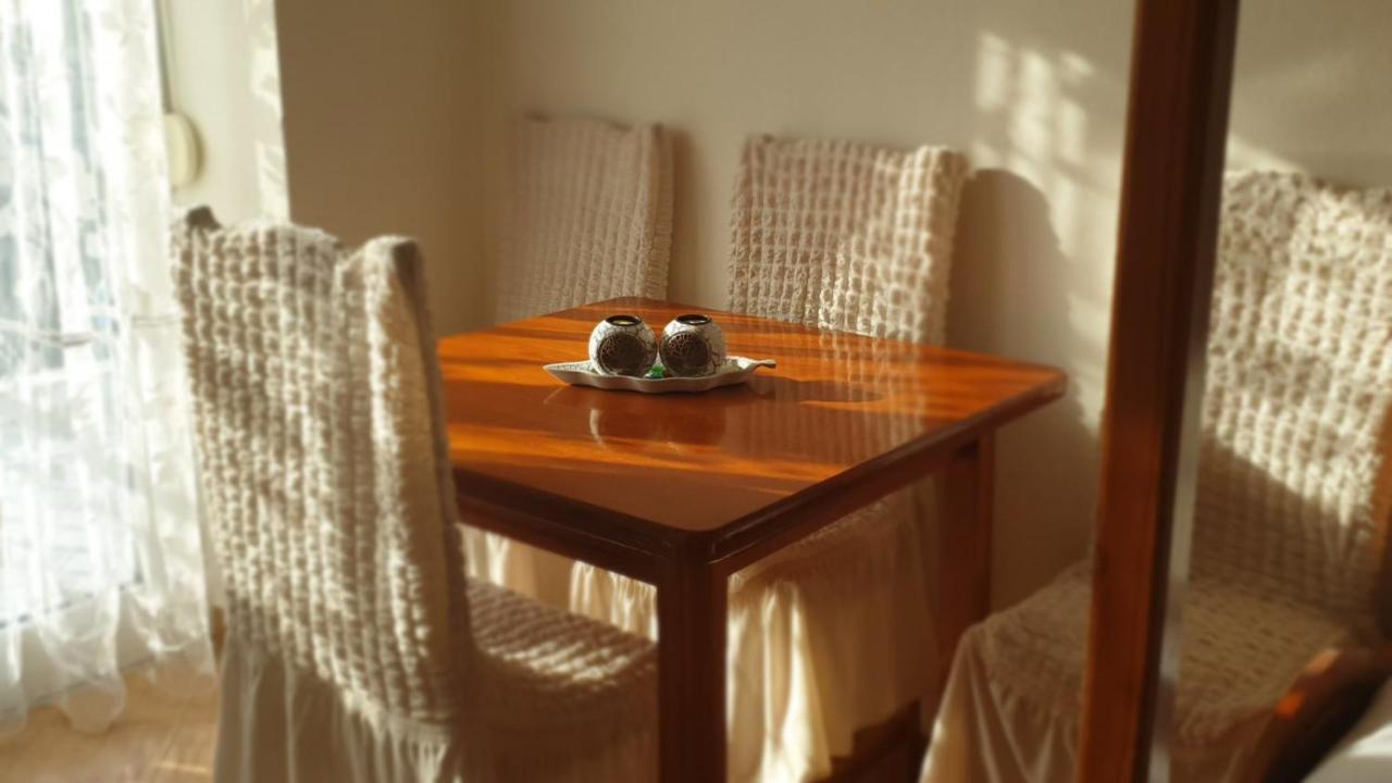 Hotel Frida Himare Buitenkant foto